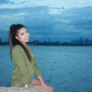 Meet your Posher, Monica